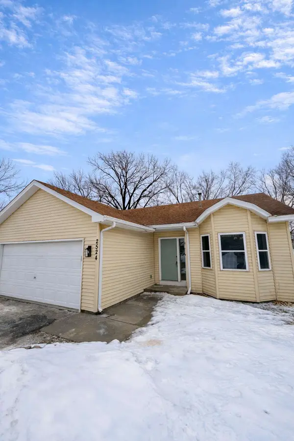 2524 131st AVE NW, Minneapolis, MN 55448