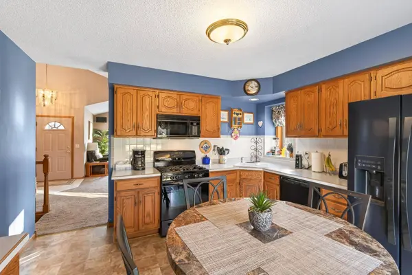2539 Highwood AVE E, Saint Paul, MN 55119