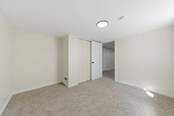 878 Jefferson ST, Prescott, WI 54021