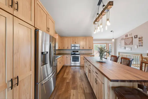 2529 Edinbrook TER, Minneapolis, MN 55443