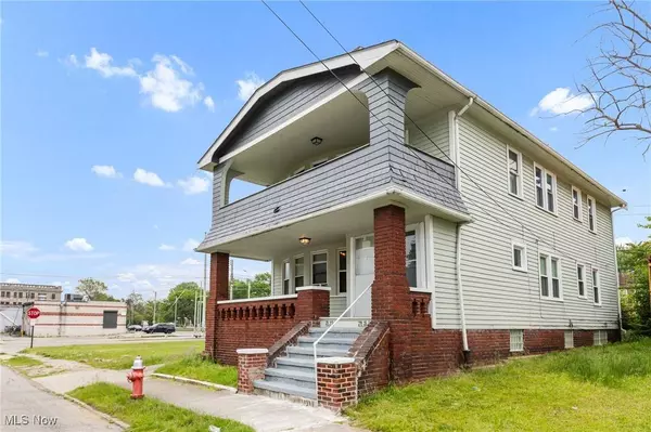 7818 Myron AVE, Cleveland, OH 44103