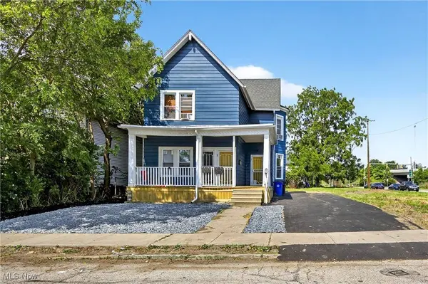 3112 W 97th ST, Cleveland, OH 44102