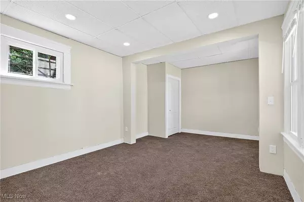 3001 E 128th ST, Cleveland, OH 44120