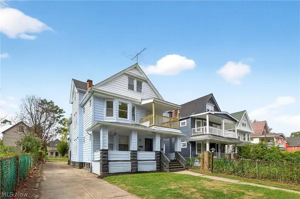 13608 Earlwood RD, Cleveland, OH 44110