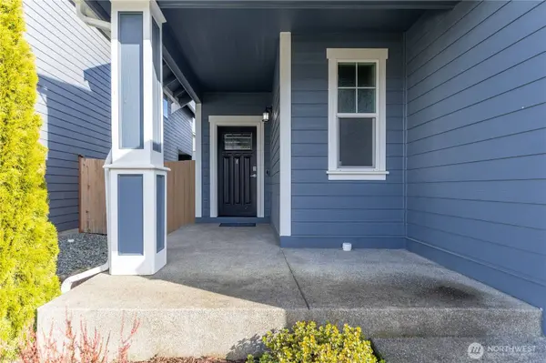 9977 Jackson ST SE, Yelm, WA 98597