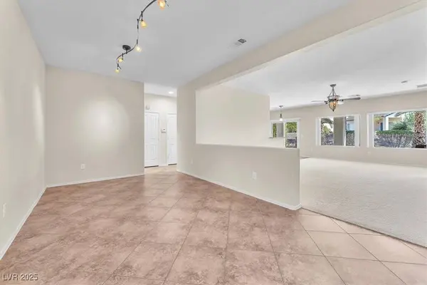 7828 Widewing DR, North Las Vegas, NV 89084