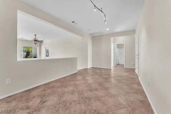 7828 Widewing DR, North Las Vegas, NV 89084