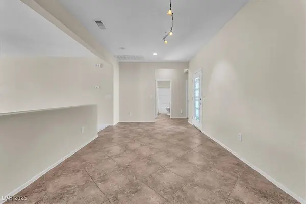 7828 Widewing DR, North Las Vegas, NV 89084