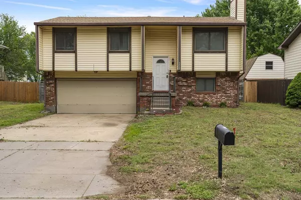 5432 S Santa Fe St, Wichita, KS 67216