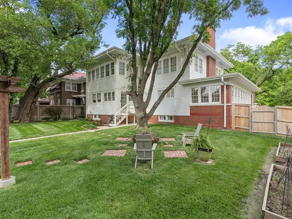 251 S Clifton Ave, Wichita, KS 67218