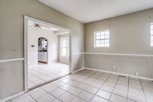 1650 S Saint Francis Ave, Wichita, KS 67211