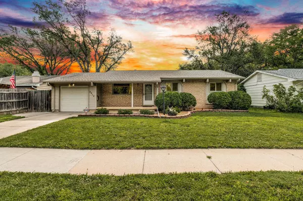 2512 S Bennett Ave, Wichita, KS 67217