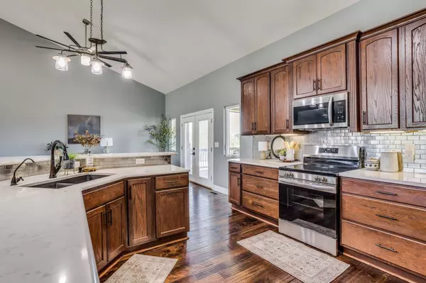 3300 S Deer Creek St, Goddard, KS 67052