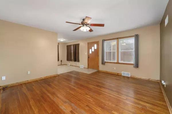 1623 N C St, Wellington, KS 67152