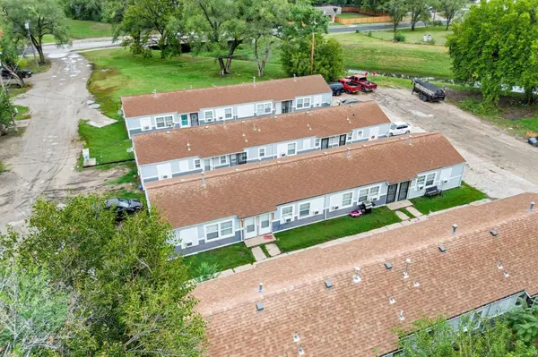 2529-2560 N N Park Place, Wichita, KS 67204