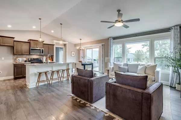 2109 E Sunset St, Goddard, KS 67052