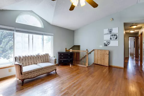 10850 W Dora Ct, Wichita, KS 67209