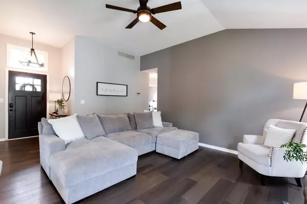 4264 N Rushwood Ct, Bel Aire, KS 67226