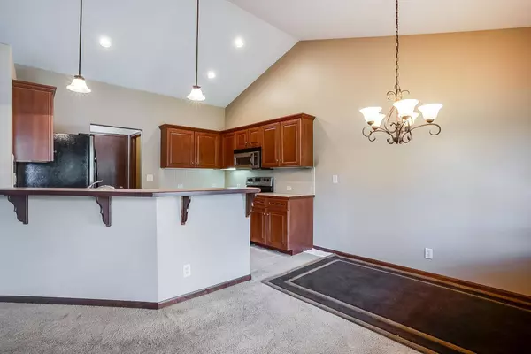 438 S Nineiron Ct, Wichita, KS 67235