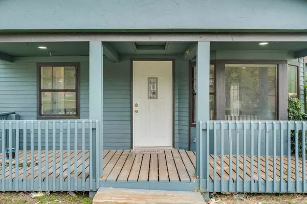 203 W Bridge St, Mulvane, KS 67110