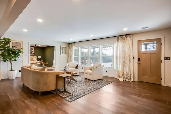 13356 SW 200th St, Rose Hill, KS 67133