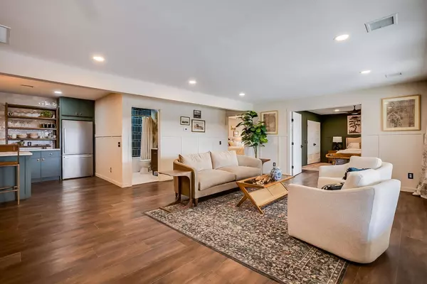 13356 SW 200th St, Rose Hill, KS 67133