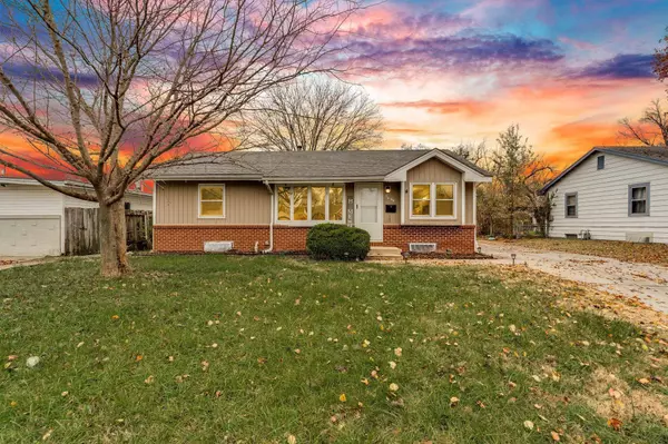 2409 W Wildwood Ln, Wichita, KS 67217