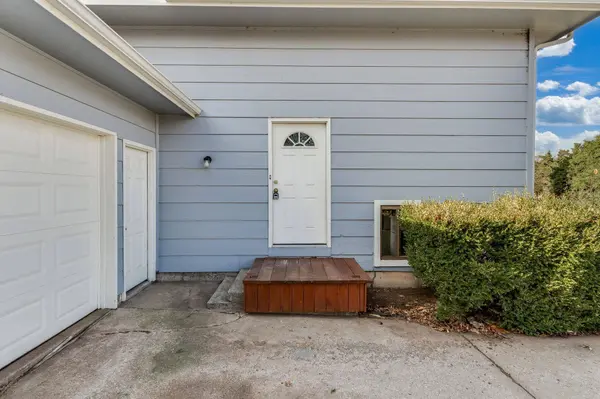 7925 W University Ave, Wichita, KS 67209