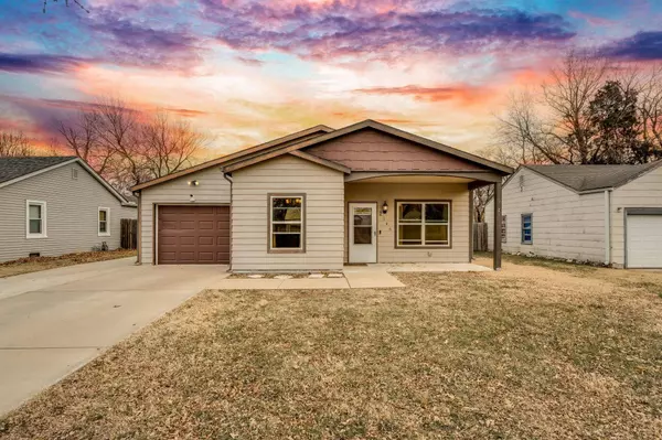 2146 S Green St, Wichita, KS 67211