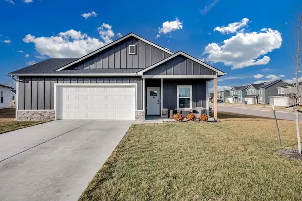 2757 S Cypress Ct, Wichita, KS 67210