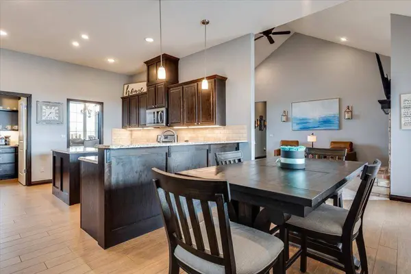 18807 W Hickory St, Goddard, KS 67052