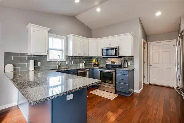 1811 E 26th Ave, Hutchinson, KS 67502