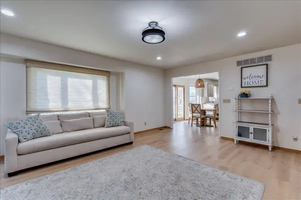 7713 E Oakmount St, Wichita, KS 67226