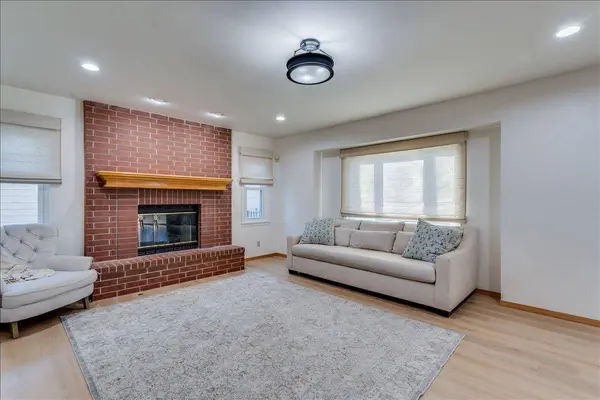 7713 E Oakmount St, Wichita, KS 67226