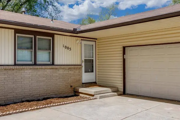 1005 N 1st Ave, Mulvane, KS 67110