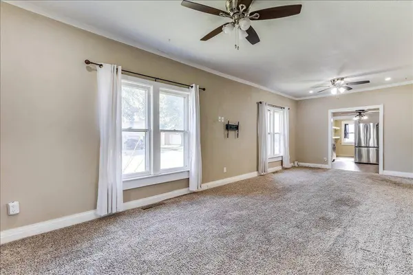 3658 N Arkansas Ave, Wichita, KS 67204
