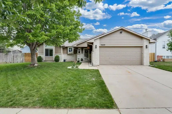 10609 W Haskell St, Wichita, KS 67209
