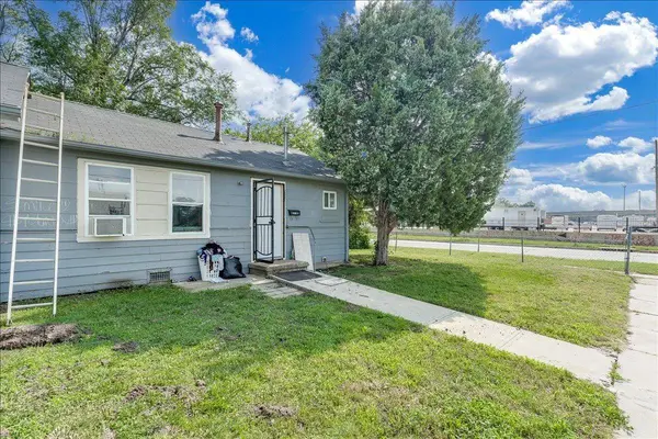 2001 E Elm St, Wichita, KS 67214