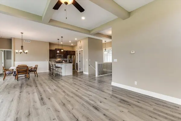 3513 N Bluestem, Rose Hill, KS 67133