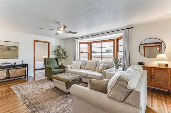422 N Dodge Ave, Wichita, KS 67203