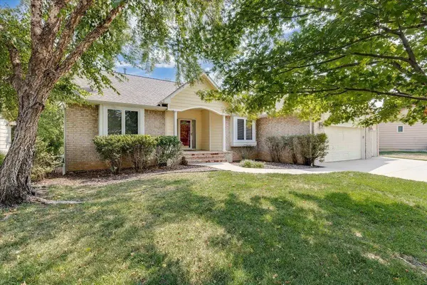 10009 W Britton St, Wichita, KS 67205