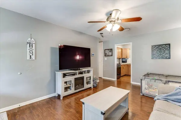 1415 W LYDIA, Wichita, KS 67213