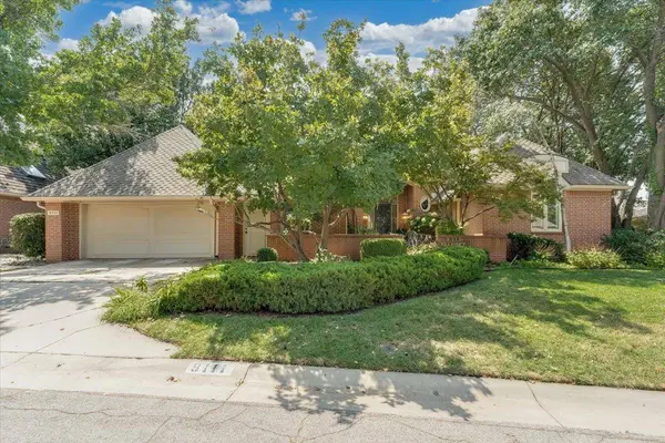 9111 E Killarney, Wichita, KS 67206