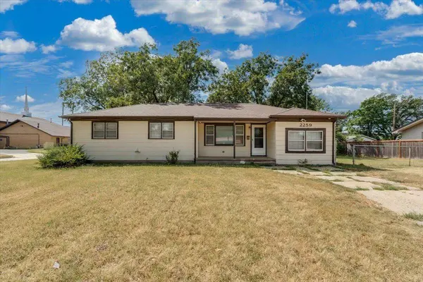 2259 S Walnut Street, Wichita, KS 67213