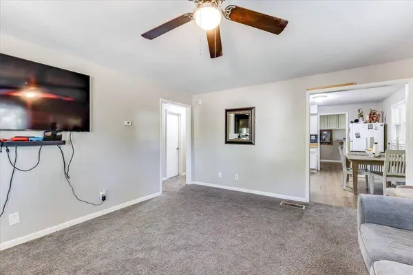 2215 S Saint Francis St, Wichita, KS 67211