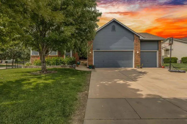 2682 N Shefford Ct