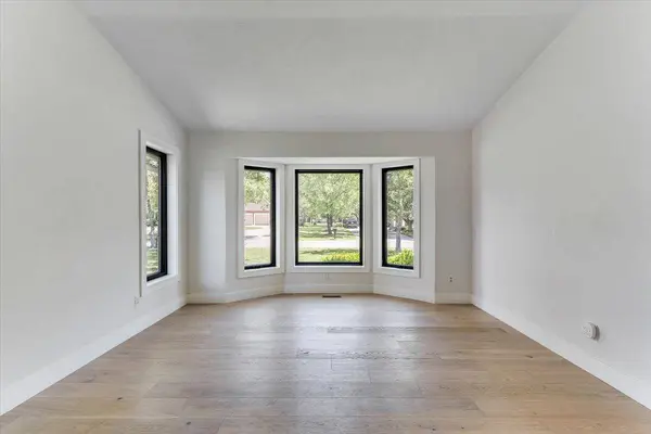 5 N Sandalwood St, Wichita, KS 67230