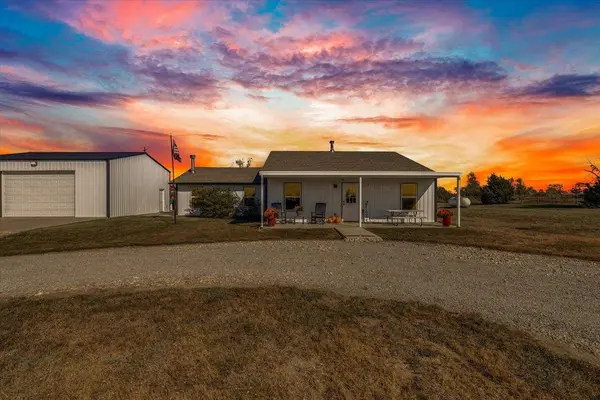 1220 42nd Rd, Udall, KS 67146