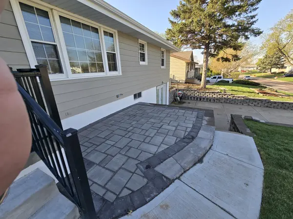 721 N Beadle St, Papillion, NE 68046-2003