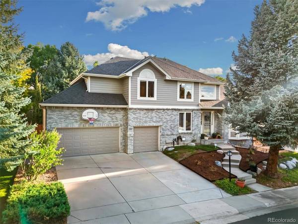 10268 E Lake DR, Englewood, CO 80111